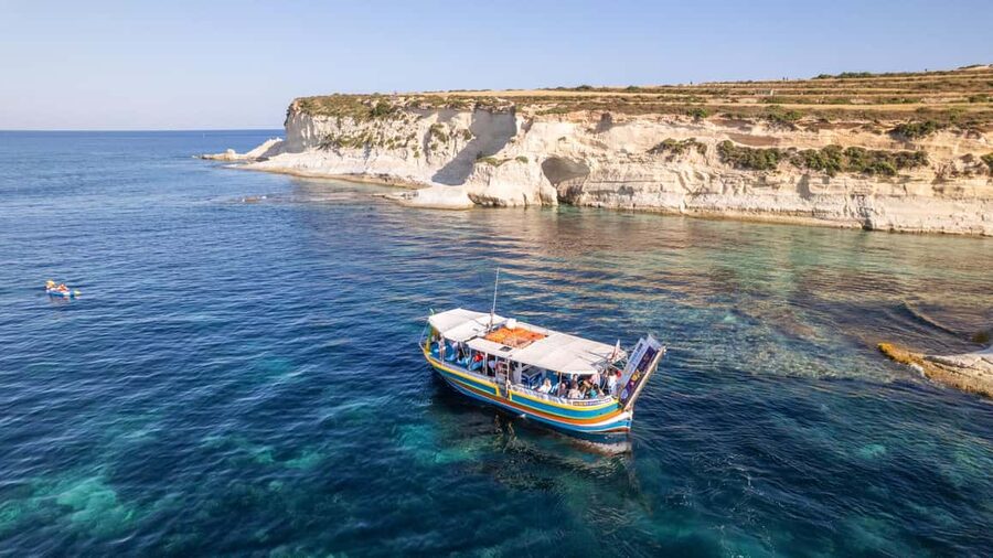 Malta: Sunset Boat Tour to St. Peter’s Pool and South Coast - What the onboard setup adds