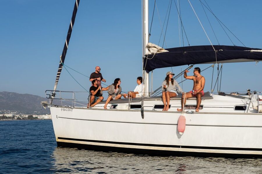 Marbella: Sailing & Dolphin Watching with Snacks and Drinks - Key things to know before you book