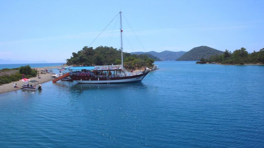 Marmaris All-Inclusive Boat Trip with Free Sunbed & Lunch - Phosphorus Cave: the most photogenic stop
