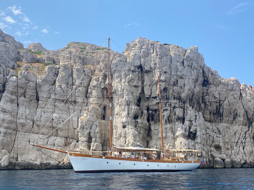 Marseille: Calanques Sailing Day Trip with Lunch and Wine - A buffet lunch that earns its place in the day