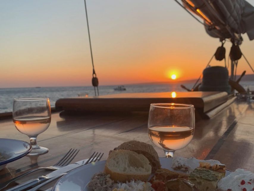 Marseille: Frioul Islands Sunset Cruise with Cocktail Dinner - What $112 includes, and where the value lies