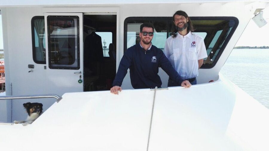 Murano & Burano: Boat Tour with Guide & Glass Factory Visit - The Boat Ride Across the Venetian Lagoon