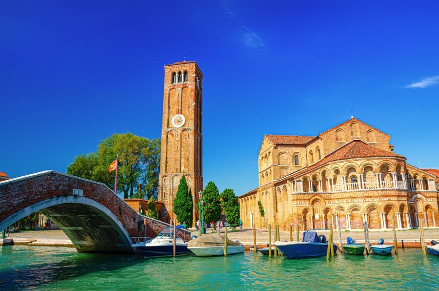 Murano & Burano Guided Tour by Private Boat with Glassmaking - Murano: heat, skill, and very expensive glass