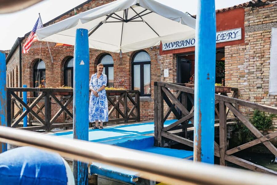 Murano & Burano Guided Tour by Private Boat with Glassmaking - What your five hours really include