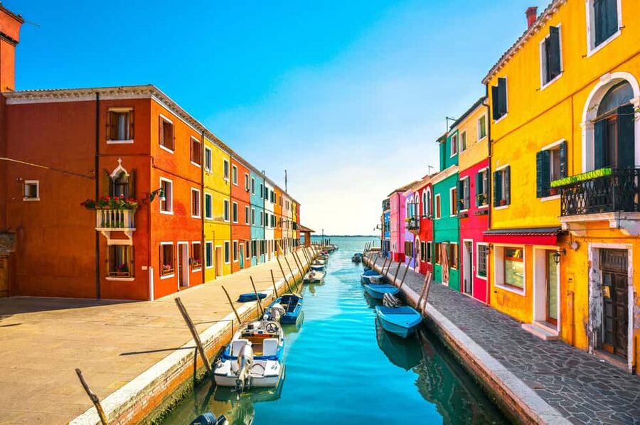 Murano & Burano Guided Tour by Private Boat with Glassmaking - Meeting up near Riva degli Schiavoni
