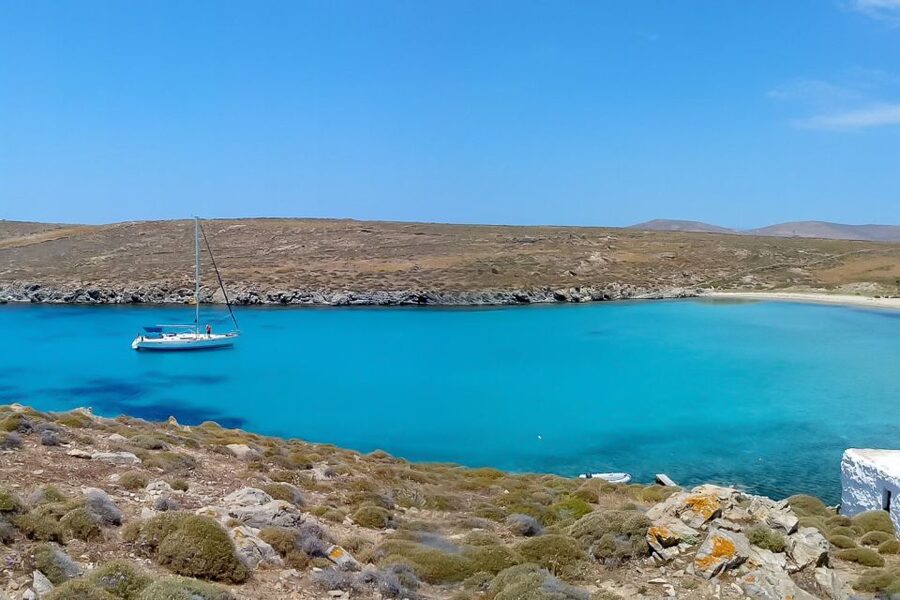 Mykonos: Yacht Cruise to Rhenia and Guided Tour of Delos - The ride back to Mykonos