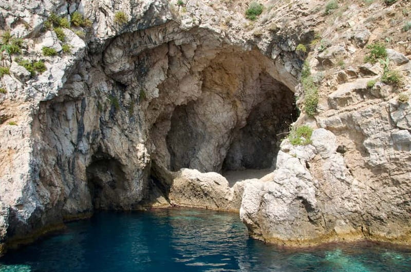 Naxos: Taormina Boat Tour with Snorkeling and Prosecco - Taormina from the water feels like a different town