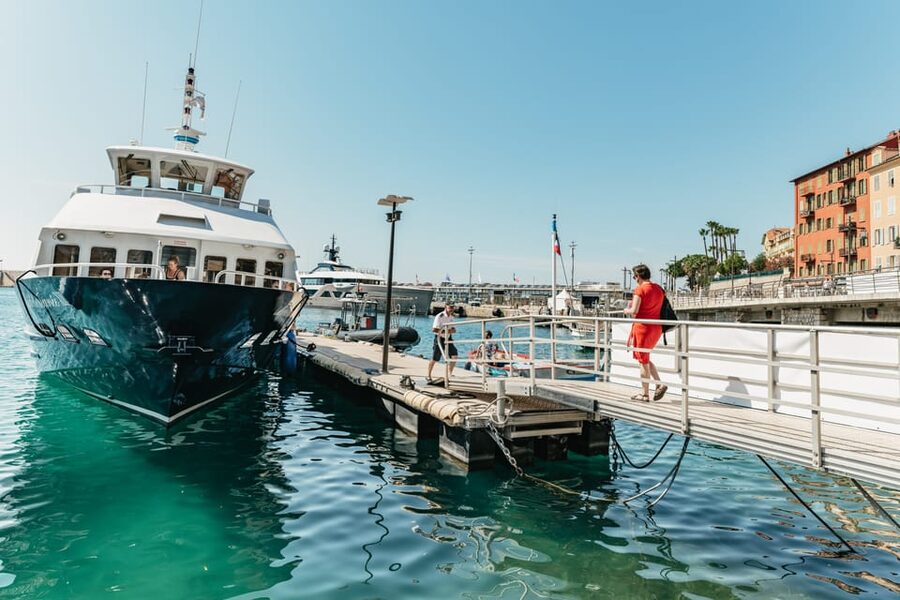 Nice: 1-Hour Sightseeing Cruise to Villefranche Bay - Saint-Jean-Cap-Ferrat and its grand villas