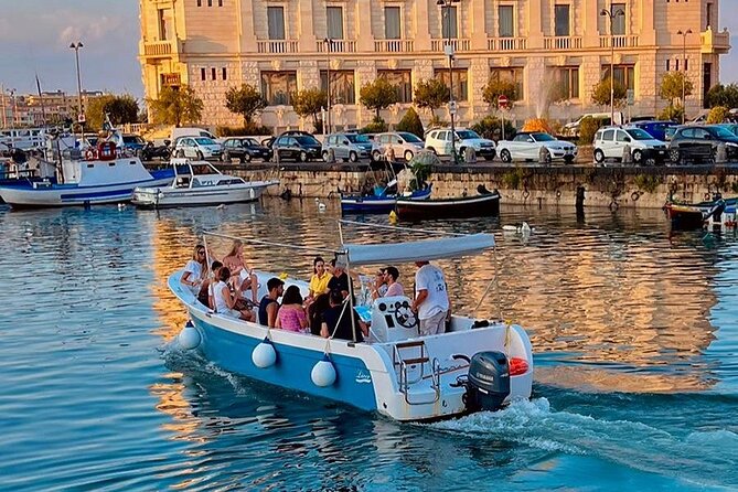 Ortigia Island and Sea Caves Boat Tour with Prosecco - Key things to know before you book