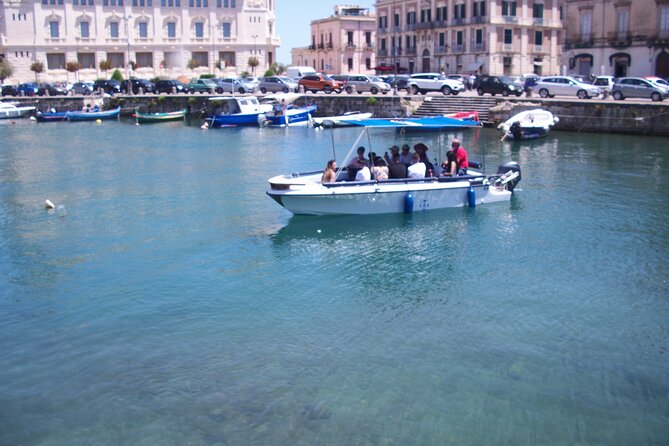 Ortigia Island and Sea Caves Boat Tour with Prosecco - What the Prosecco adds, and what it does not