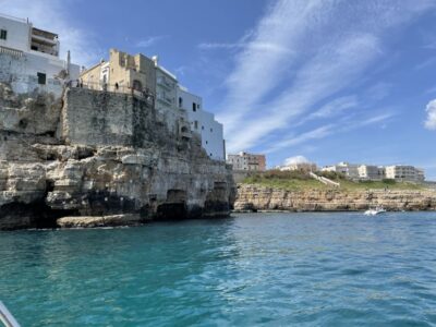 Polignano a Mare: Speedboat Cruise to Caves with Aperitif