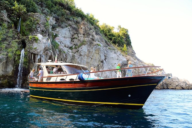 Positano & Amalfi Boat Tour from Sorrento: Swim & Light Lunch - What you eat and drink aboard