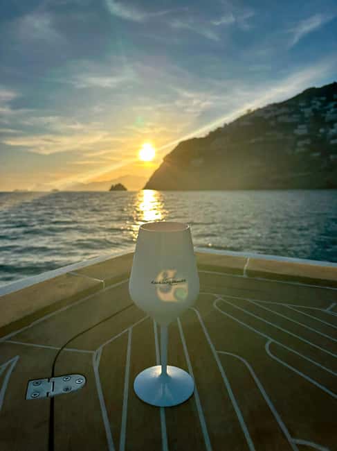 Positano: Shared Sunset Cruise - Cancellation terms to check carefully