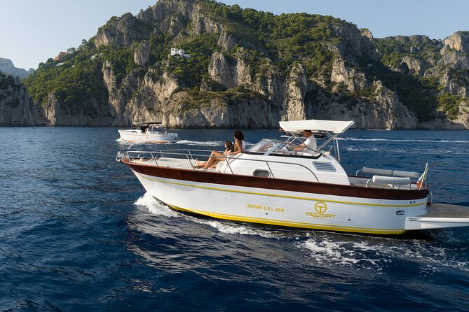 Private Boat Tour To Capri Departing From Positano - What the private setup adds
