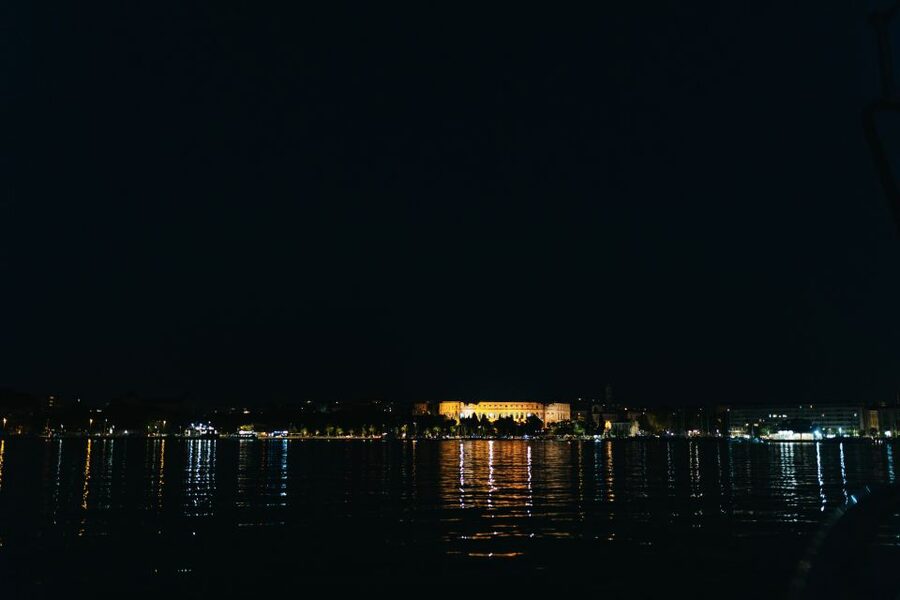 Pula: Dolphin&Sunset Cruise in Brijuni with Dinner&Drinks - How the dolphin watching actually feels