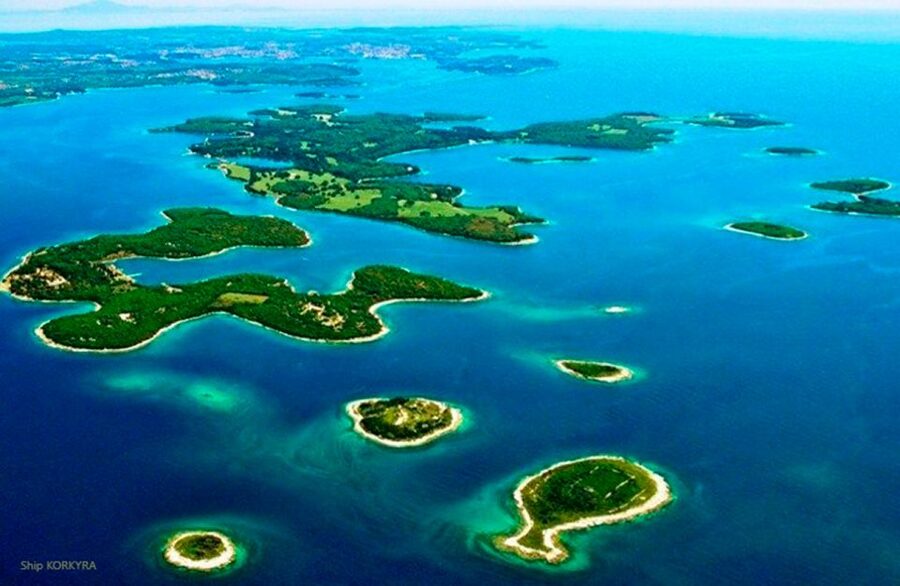 Pula: National Park Brijuni Island Visit & Dolphin Cruise - St. Jerolim: two hours beside clear water