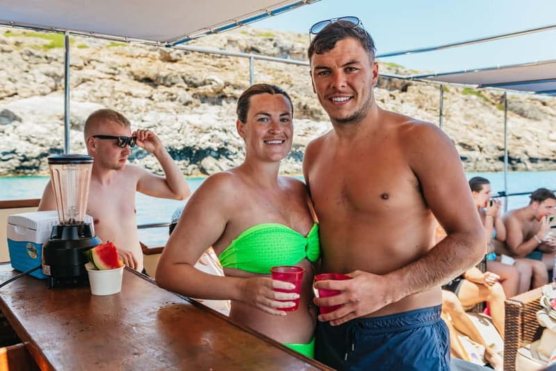Rhodes: Anthony Quinn, Ladiko and Caves All-Inclusive Cruise - The sofa, open bar, and snacks