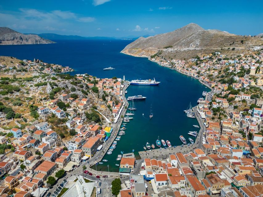 Rhodes: High-Speed Boat to Symi Island & Saint George's Bay - The high-speed boat from Mandraki Harbor