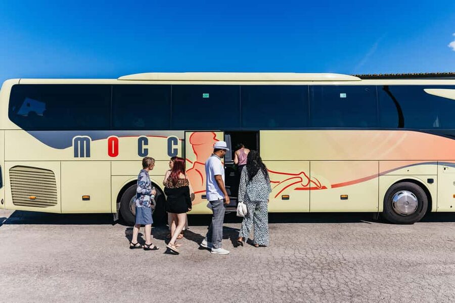 Rome: Amalfi Coast & Positano Day Trip with Coastal Cruise - Why the guide matters on a 15-hour day
