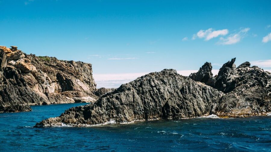 Roses: Cap de Creus & Port Lligat Boat Tour w/ Cadaqués Stop - Setting out from Roses