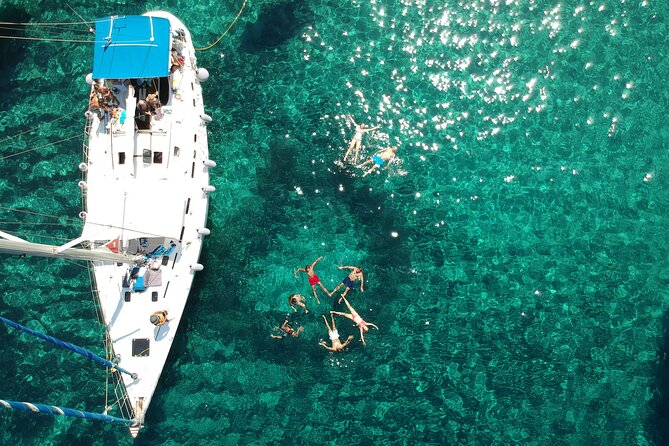 Round of Milos and Poliegos Sailing boat snorkelling cruise - Why seeing Milos from a sailboat matters