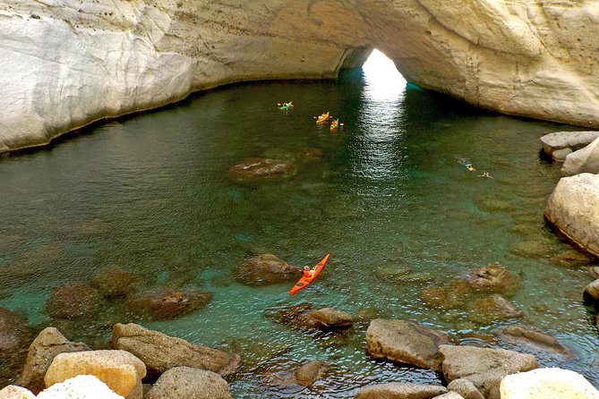 Round of Milos and Poliegos Sailing boat snorkelling cruise - Poliegos and the blue water at Galazia Nera
