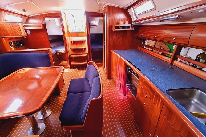 Sailboat tour from PALAU to the Maddalena Archipelago. - Why 12 people makes a real difference