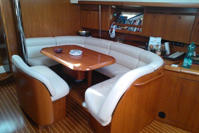 Sailing boat from Santa Teresa di Gallura to the Maddalena Archipelago - Lunch, drinks, and life aboard