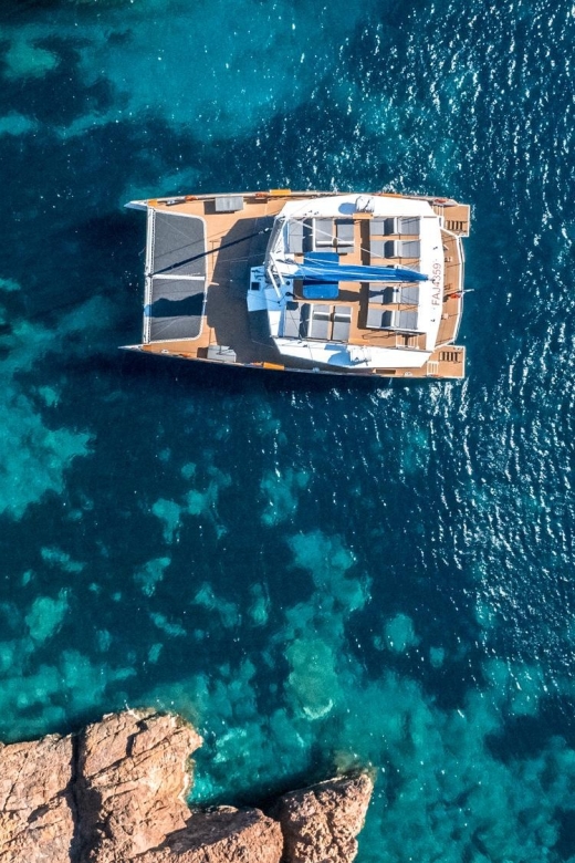 Saint-Raphaël: Golden Island Afternoon Cruise with Drinks - Practical details that make the afternoon easier