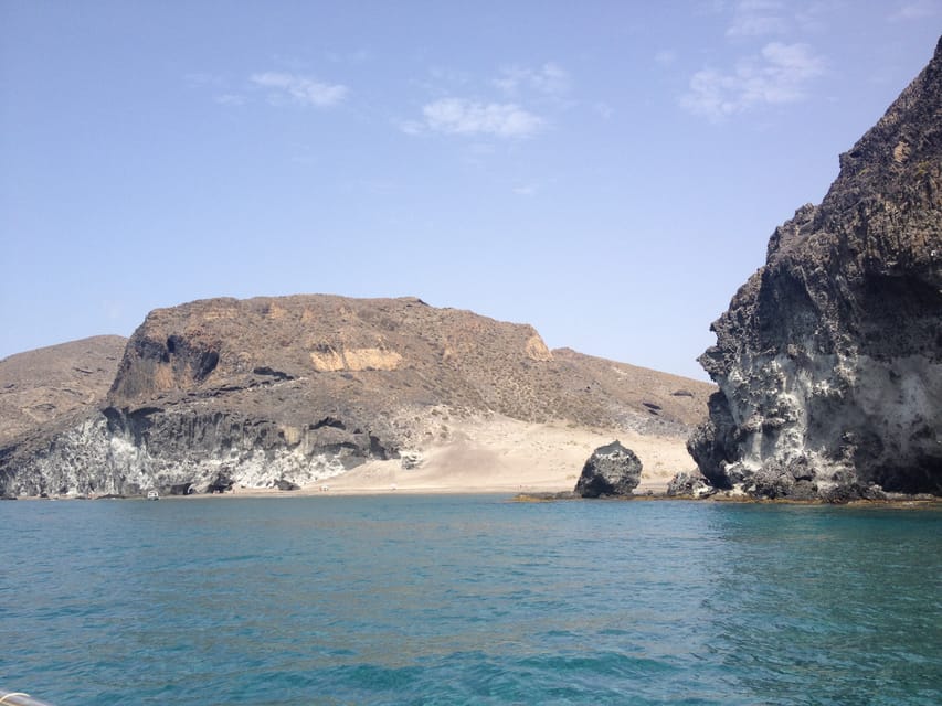 San José: Cabo de Gata Boat Trip - Sun, shade, and practical comfort