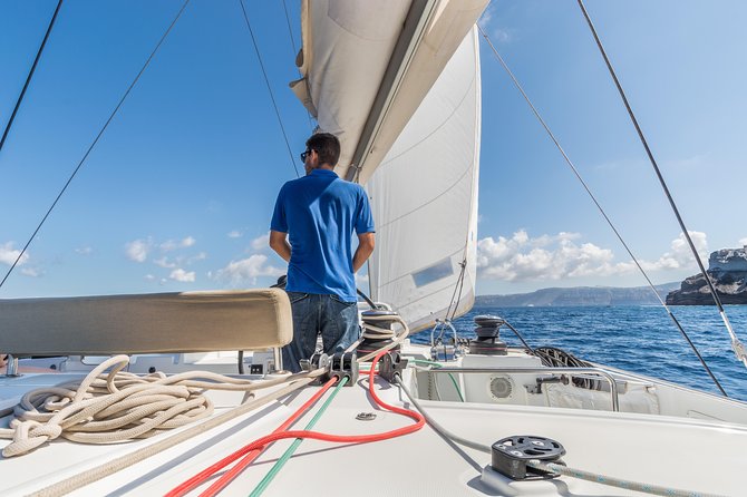 Santorini Caldera Sailing Tour with BBQ Lunch and Drinks - Choosing the 10am day cruise or the 3pm sunset sailing