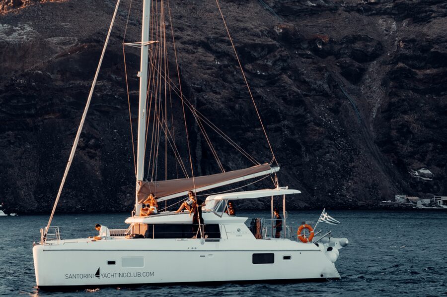 Santorini: Catamaran Caldera Cruise with Meal and Drinks - Aspronisi, Indian Rock, and the Venetian Lighthouse