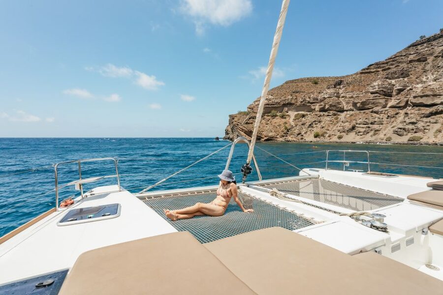 Santorini: Luxury Catamaran Day Trip with Meal and Open Bar - Why Santorini is better from the water