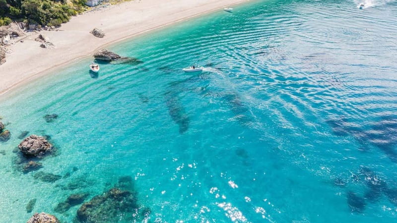 Saranda: Boat Tour to 7 Destinations with Beach Umbrella - Why this boat trip works so well from Saranda