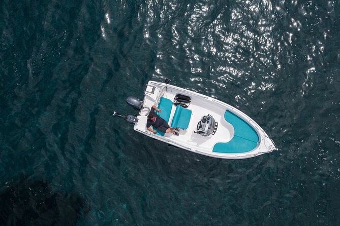 Self-Drive License-Free Boat Rental in Santorini from Vlichada - Thirasia and the value of making your own plan