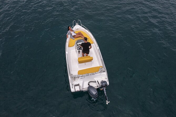 Self-Drive License-Free Boat Rental in Santorini from Vlichada - The 9 am to 2 pm route: more time for swimming