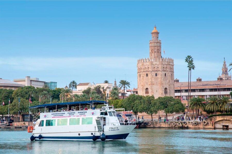 Seville: Guadalquivir Boat Tour with Optional Lunch/Dinner - Key points to know before booking