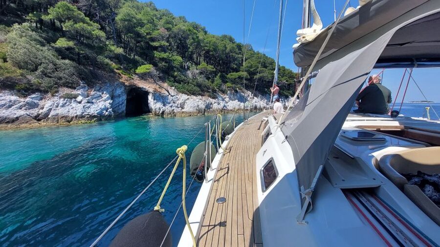 Skiathos: Full-Day Sailing Cruise with Lunch - The Crew and the Feel of the Day