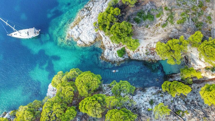 Skiathos: Full-Day Sailing Cruise with Lunch - Tsougria Island and the First Swim
