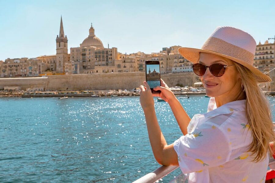 Sliema/St. Paul's: Gozo, Comino & Blue Lagoon Ferry Cruise - Mġarr Harbour and your limited time in Gozo