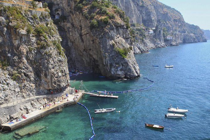 Small-Group Amalfi Coast Day Cruise from Positano - Why the Amalfi Coast looks better from a boat