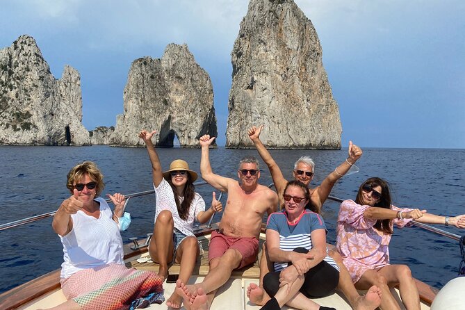 Sorrento: Capri Select Boat Trip with Swim, Drinks & Pick Up - Faraglioni and the return along Capri’s coast