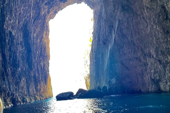 Speed Boat Trip to Sazan Island, Haxhi Ali Cave and Karaburun - The ride from Vlore to Haxhi Ali Cave