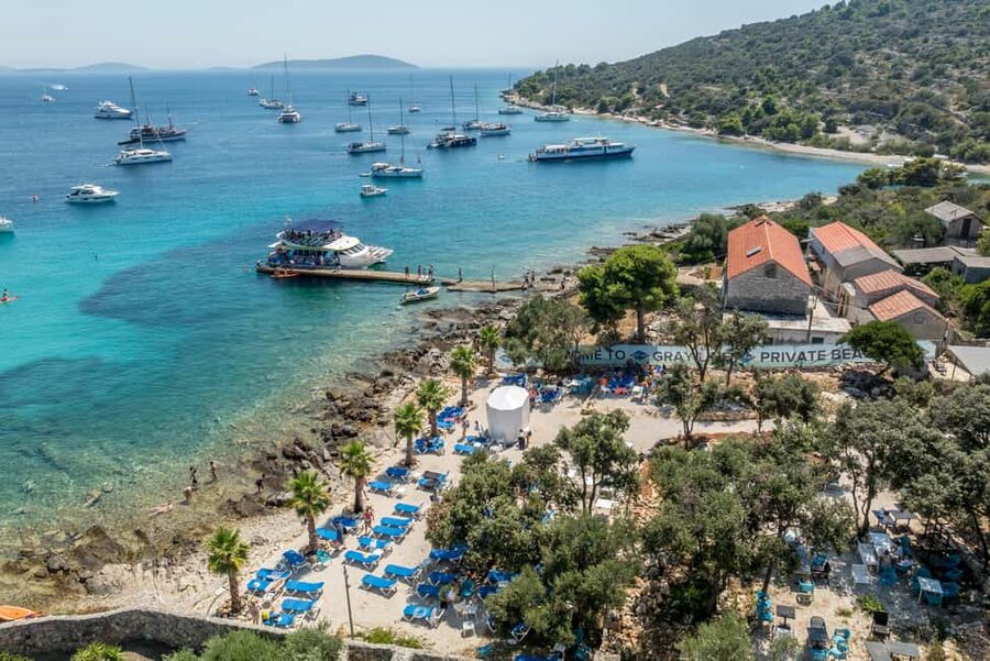 Split: Blue Lagoon 3 Islands All-Inclusive Cruise with Lunch - What to pack for a day on the open water