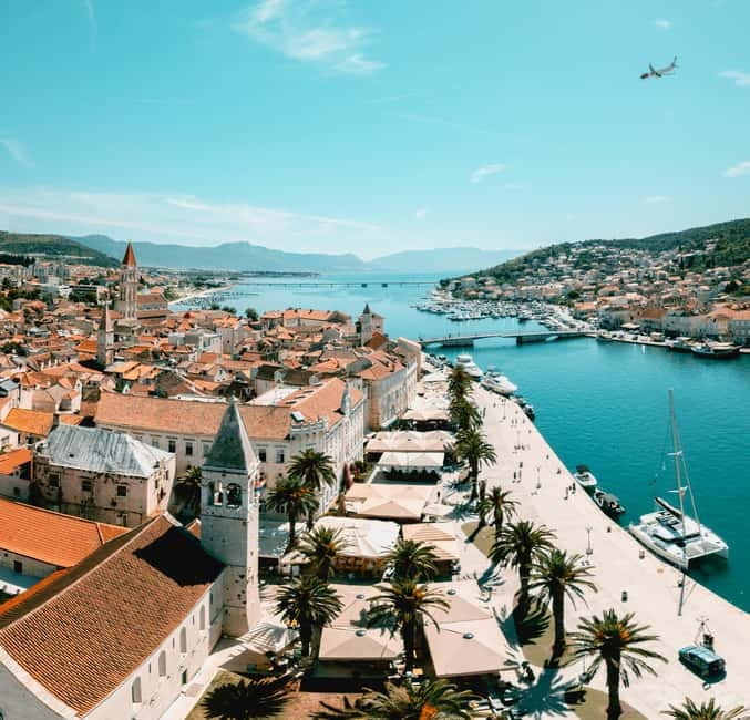 Split: Blue Lagoon & 3 Islands Small Group Speedboat Tour - How this compares with a large party boat