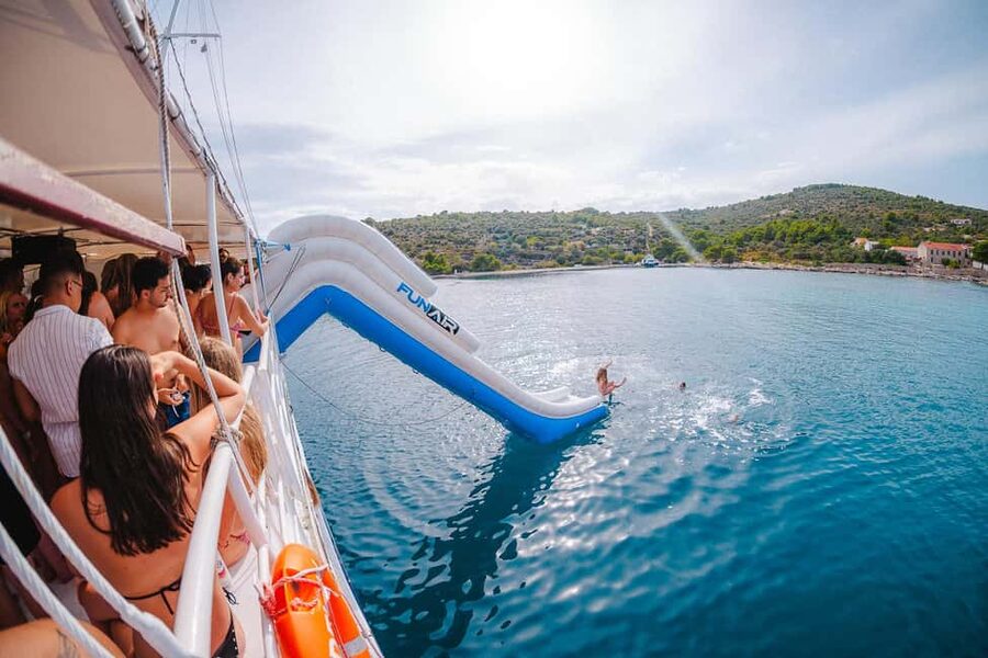 Split: Blue Lagoon Boat Party, Djs, Swim, Shots & AfterParty - Should you book the Split Blue Lagoon boat party?