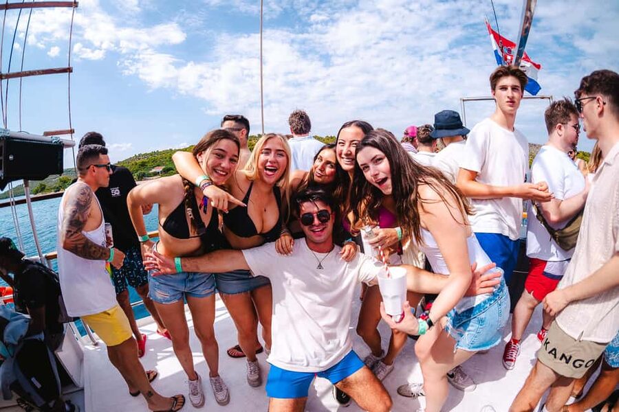 Split: Blue Lagoon Boat Party, Djs, Swim, Shots & AfterParty - The included afterparty at Olife Beach Club