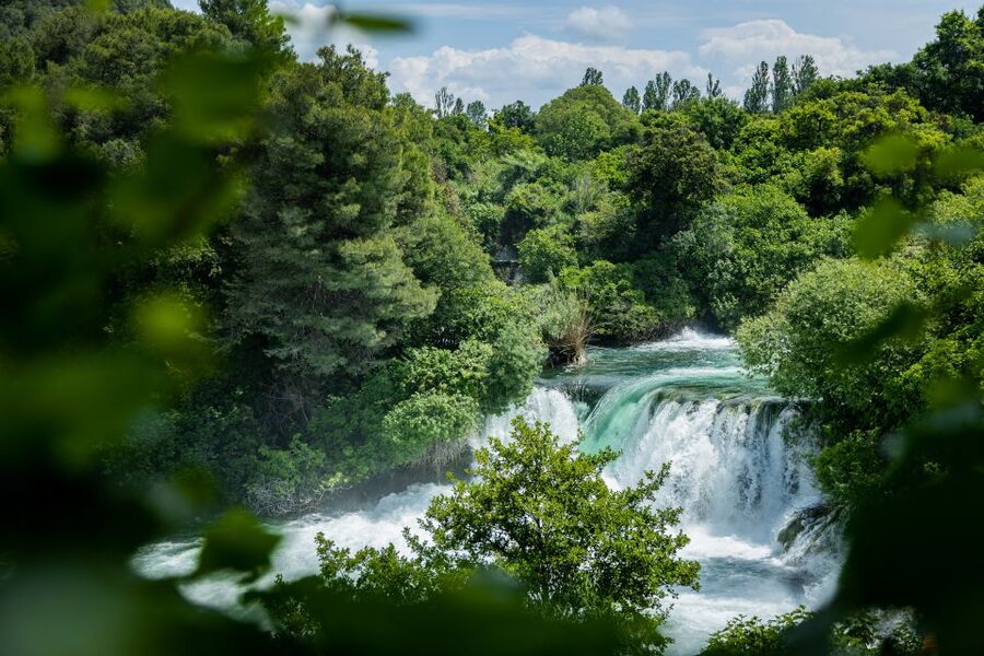 Split: Krka National Park Day Trip with Boat Ride & Swimming - The 30-minute boat ride to Skradin