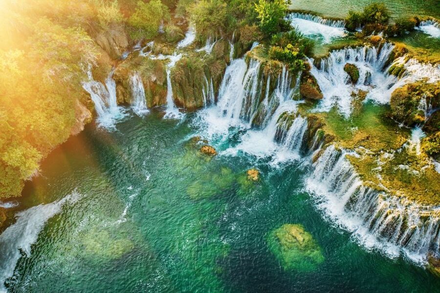 Split: Krka Waterfalls Trip with Boat Cruise and Swimming - The return journey along the Dalmatian coast