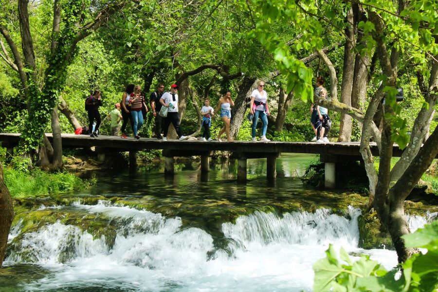 Split: Krka Waterfalls With Boat Cruise, Wine and Olive Oil - Why Krka works so well as a day trip from Split